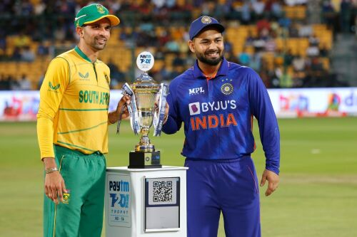 IND v SA : Persistent rain washes out the decider 5th T20I, series shared 2-2 Image