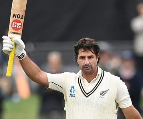 New Zealand all-rounder Colin de Grandhomme calls time on his international career Image