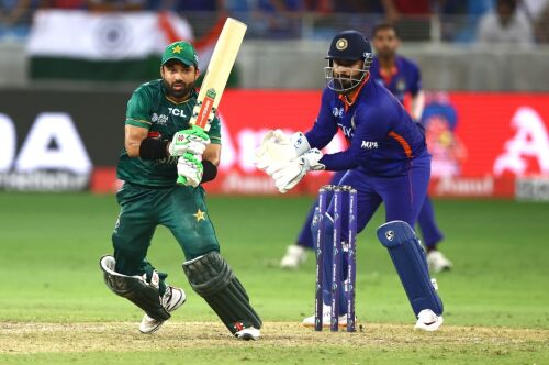 Asia Cup 2022: Rizwan, Nawaz star in Pakistan's thrilling 5-wicket victory over India Image