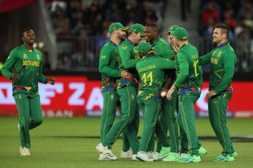 T20 World Cup: Ngidi, Miller, Markram shine in South Africa's jump to top of Group 2; beat India by five wickets Image