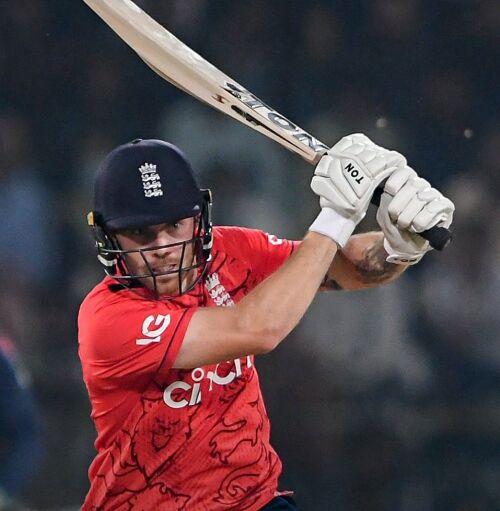 Salt's unbeaten 88 guides England to series-levelling win against Pakistan Image