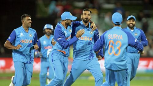 T20 World Cup: India jump to top of Group 2 table with tense five-run win over Bangladesh Image