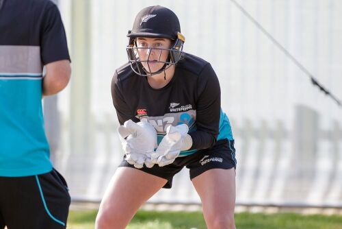 Wicket-keeper Jess McFadyen set for New Zealand debut in upcoming series against Bangladesh Image