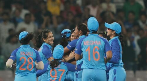 2nd T20I: India Women beat Australia Women in Super Over, level series 1-1 Image