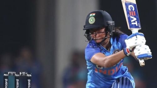 Women's T20I Rankings: Harmanpreet jumps three places to reach 11th, Deepti attains career-best position Image