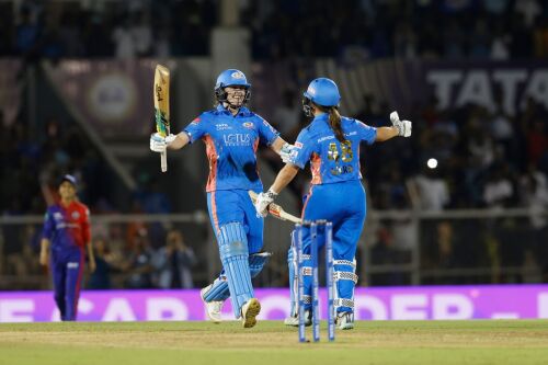 Mumbai Indians Clinch Women's Premier League Title with Sciver-Brunt's Unbeaten 60 Image