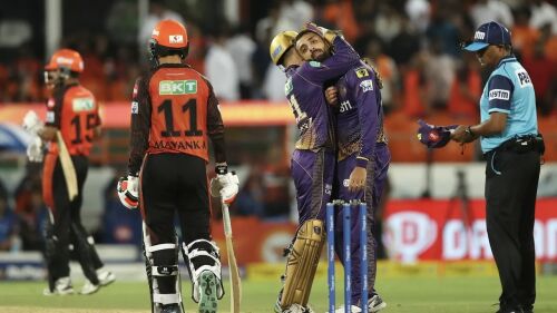 Varun Chakravarthy Leads Kolkata Knight Riders to a Thrilling Victory over Sunrisers Hyderabad in IPL 2023 Image