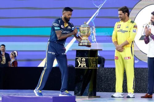 Hardik Pandya Pays Tribute to Mahendra Singh Dhoni Ahead of IPL 2023 Qualifier 1 Clash Image