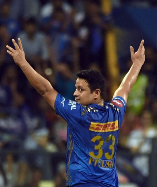 Mumbai Indians Eyeing Playoff Spot as They Face Lucknow Super Giants in Crucial IPL Clash Image