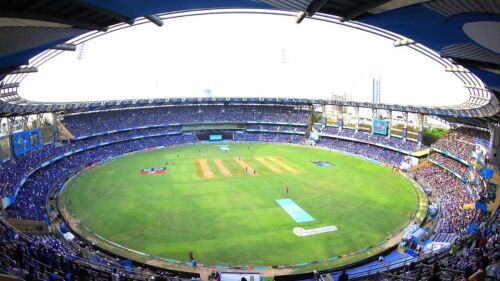 IPL controversies: Shah Rukh Khan banned from Wankhede Image