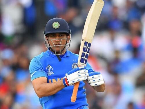 MS Dhoni announces retirement from international cricket Image