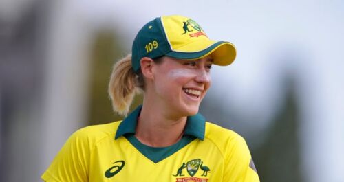 Feature: Women T20I bowlers with 100-plus wickets Image